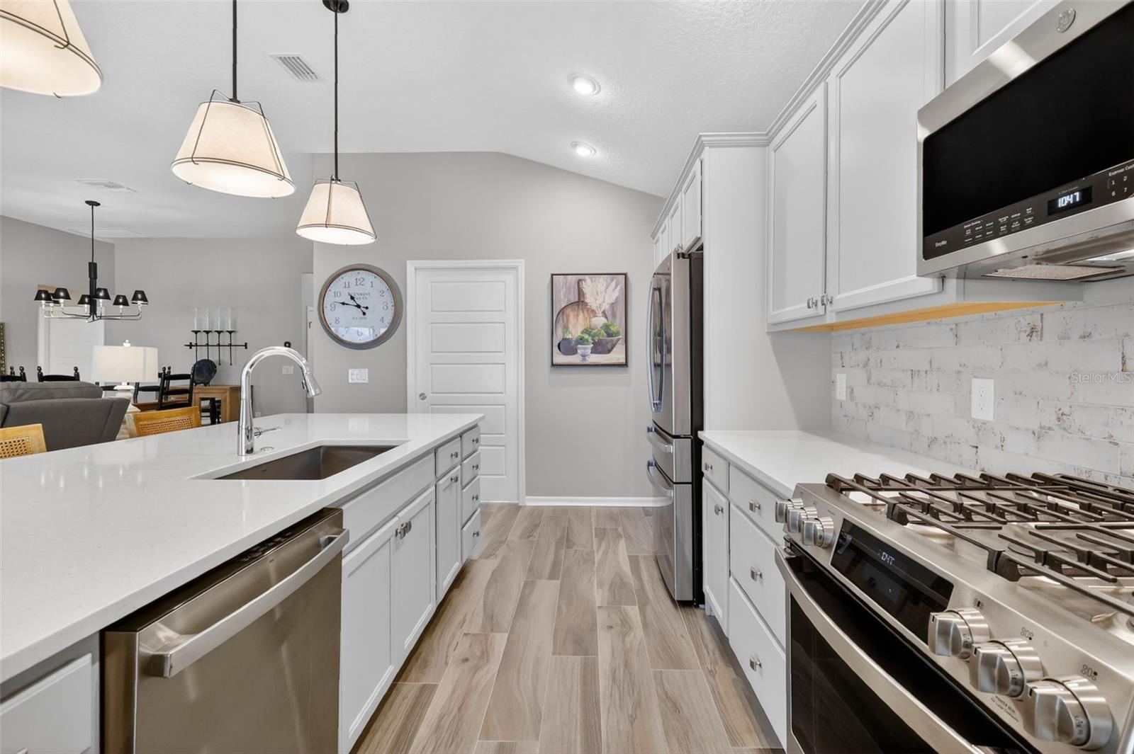 Image 9 of 45 For 1744 Woelkers Circle