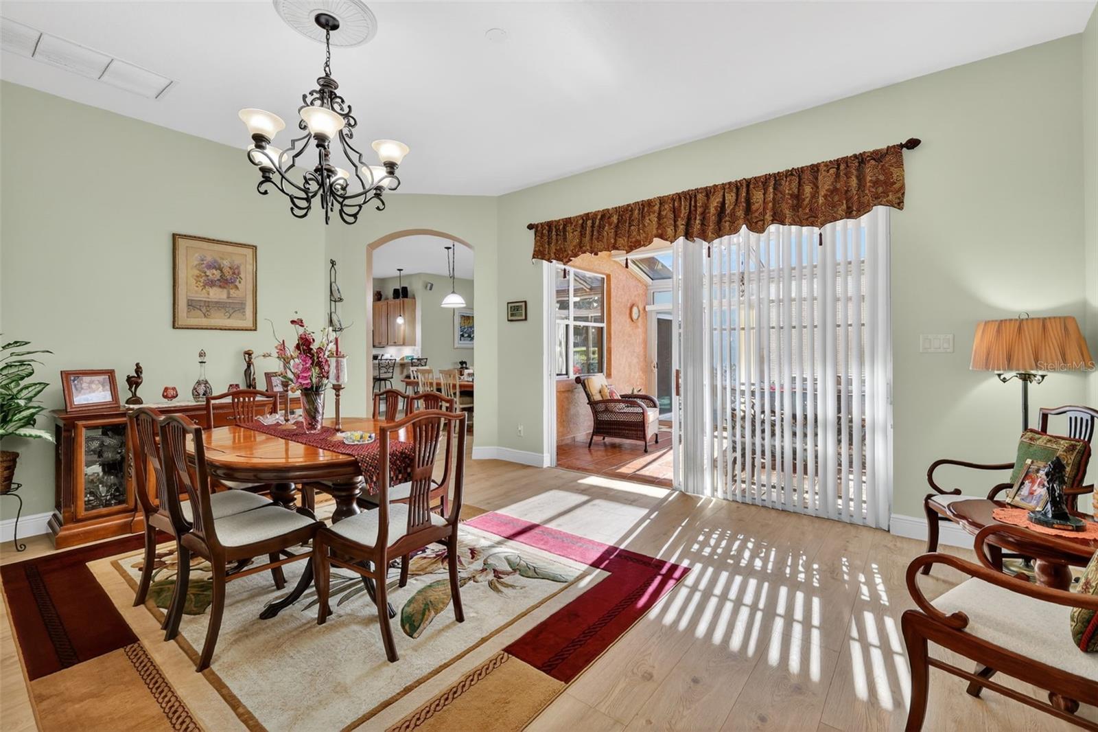 Image 12 of 56 For 25517 Laurel Valley Road