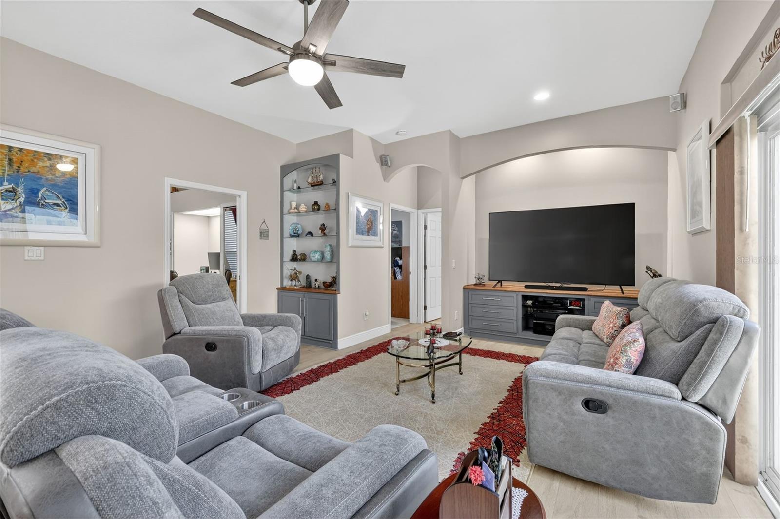 Image 24 of 56 For 25517 Laurel Valley Road