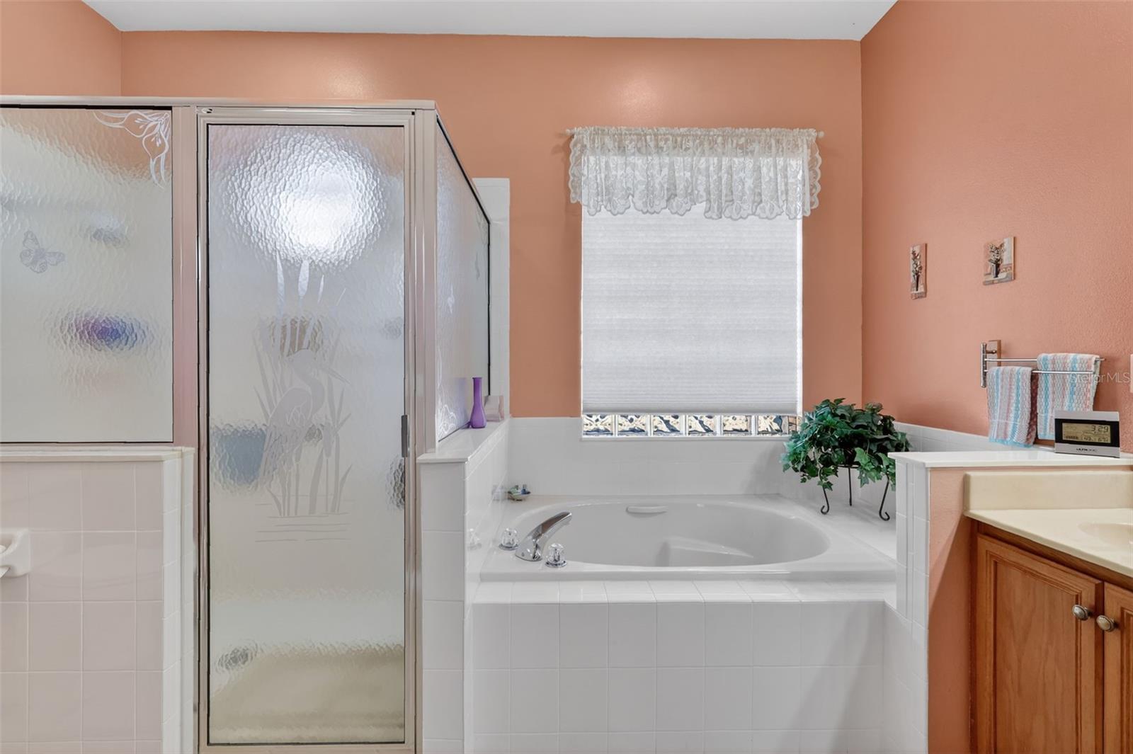 Image 28 of 56 For 25517 Laurel Valley Road