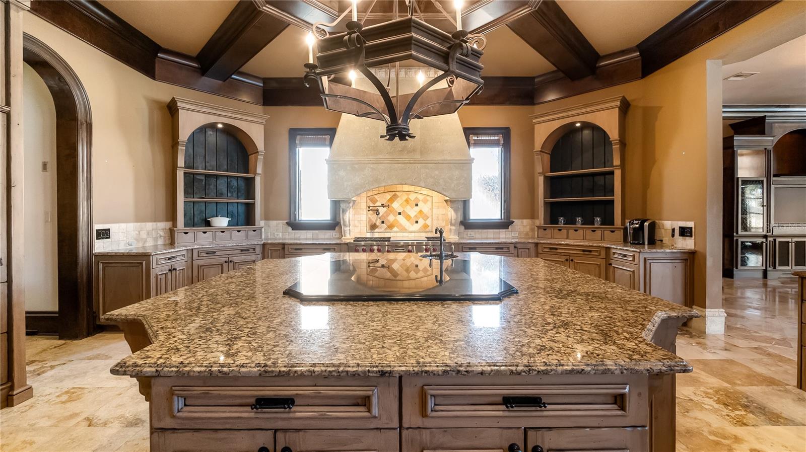 Image 12 of 47 For 16619 Arezo Court