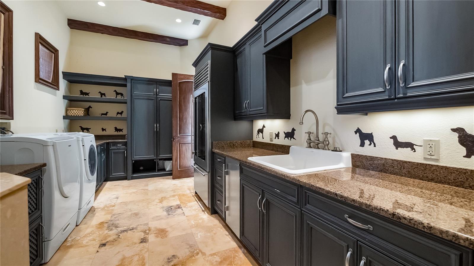 Image 18 of 47 For 16619 Arezo Court