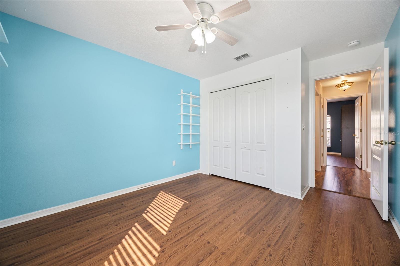 Image 25 of 35 For 10440 Lake Hasson Circle