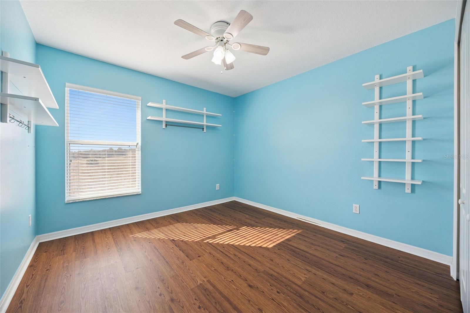 Image 26 of 35 For 10440 Lake Hasson Circle