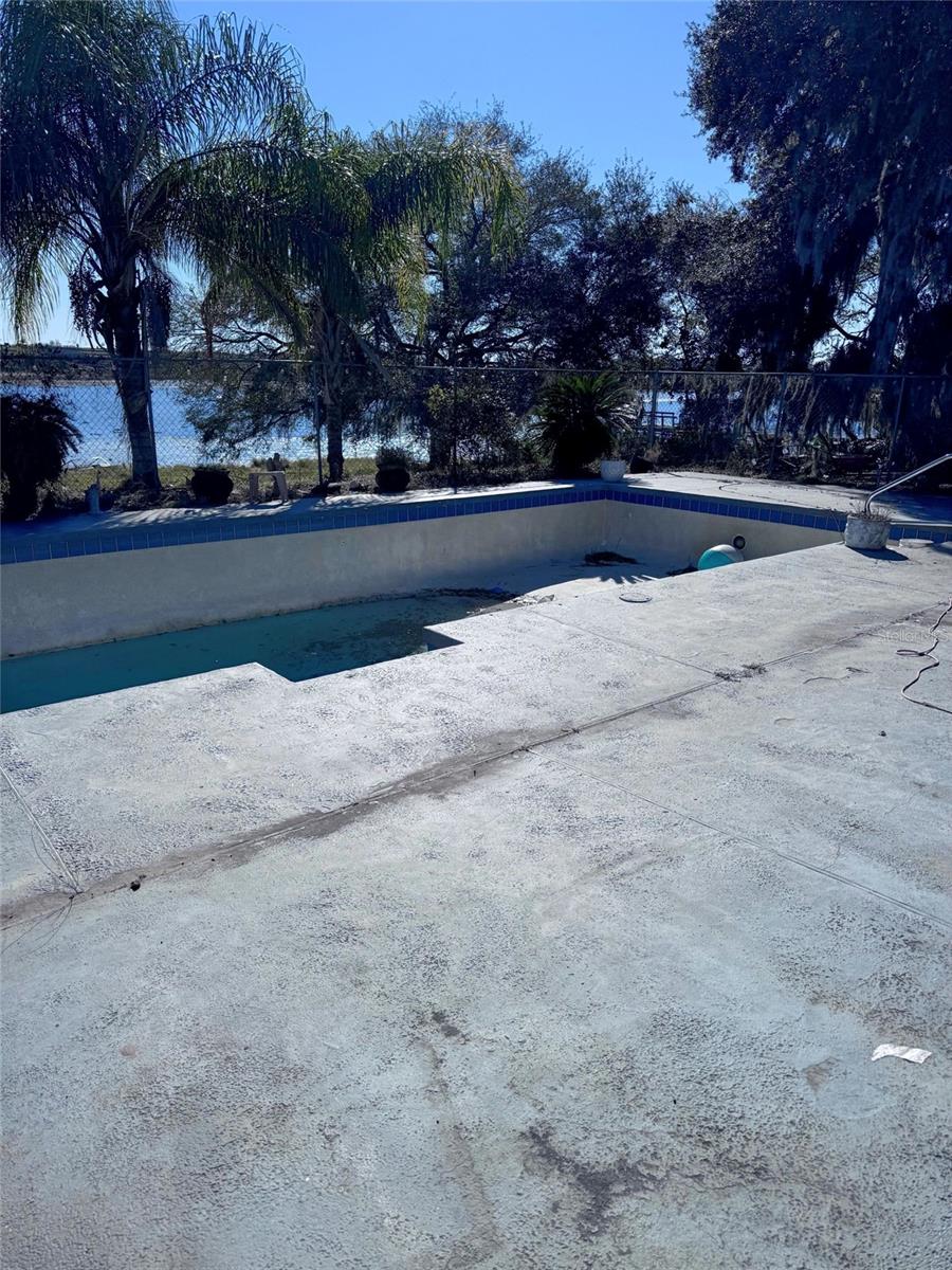 Image 17 of 19 For 17134 Lake Ingram Road