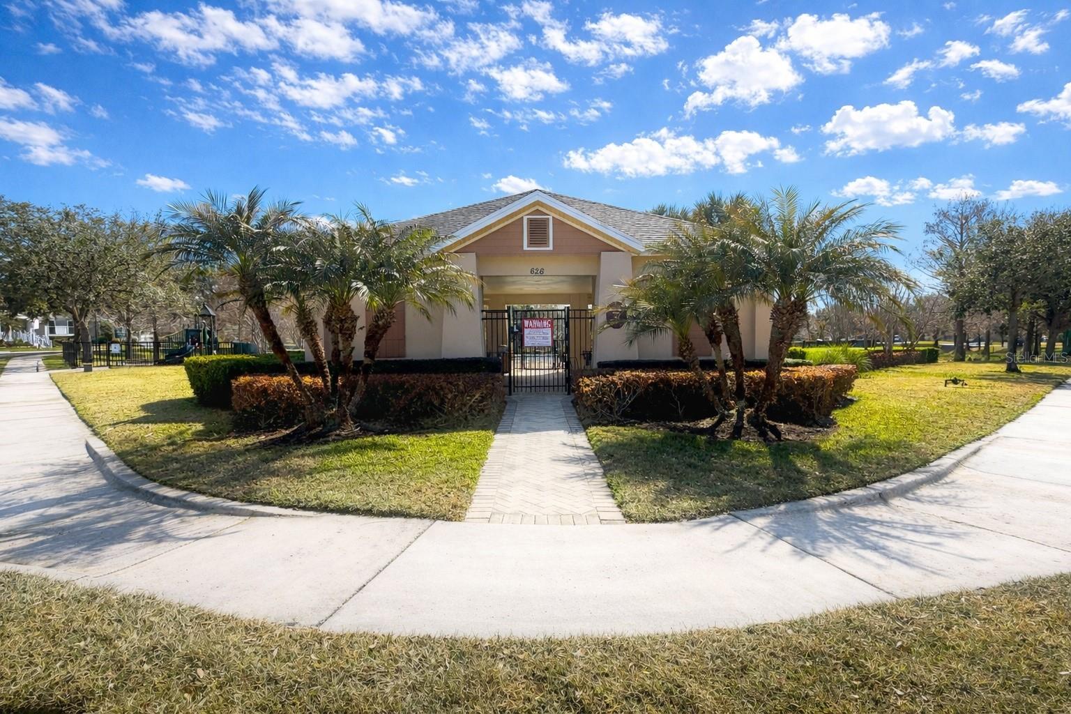 Image 23 of 26 For 623 Bending Oak Trail