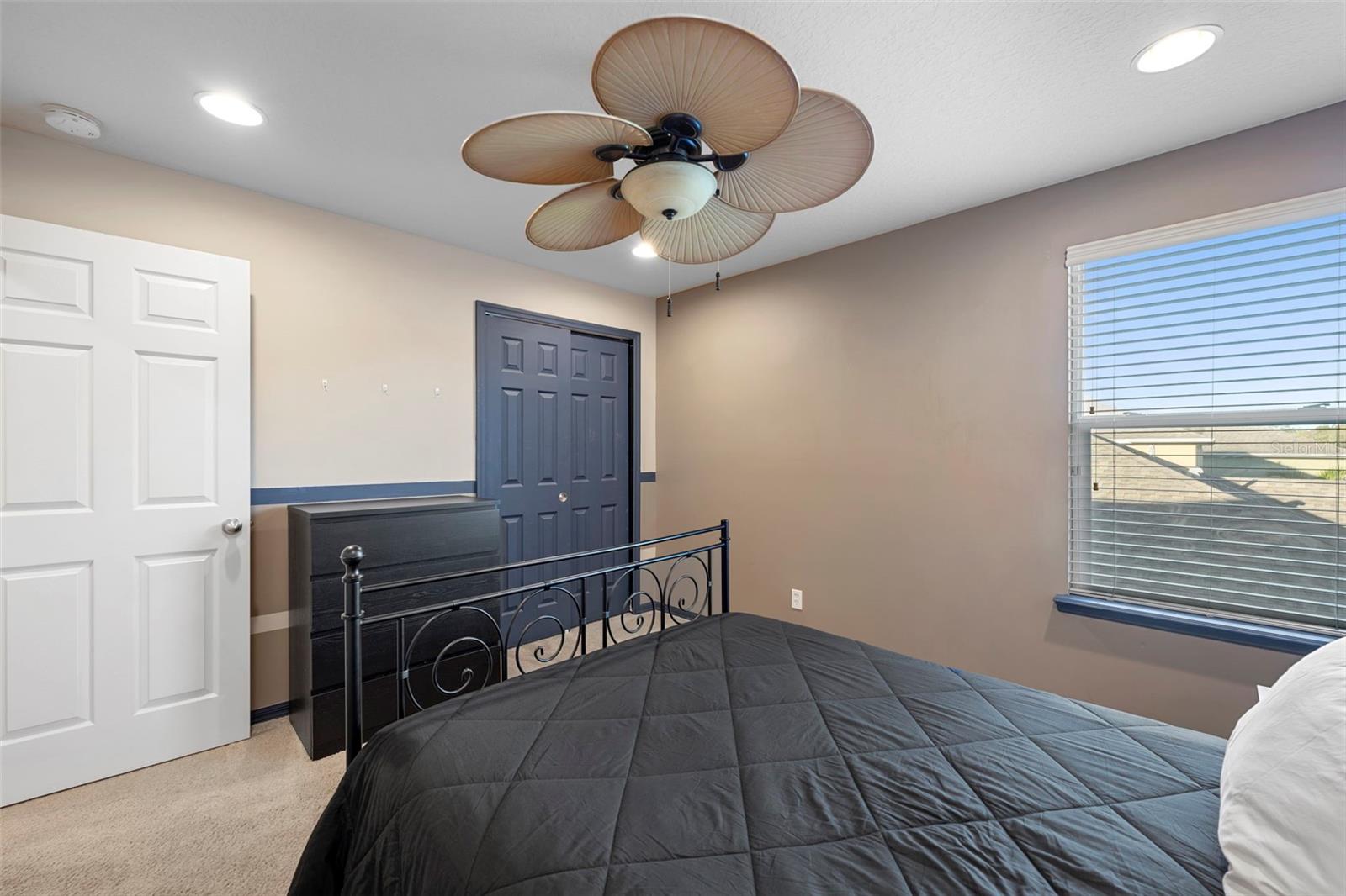 Image 8 of 26 For 623 Bending Oak Trail