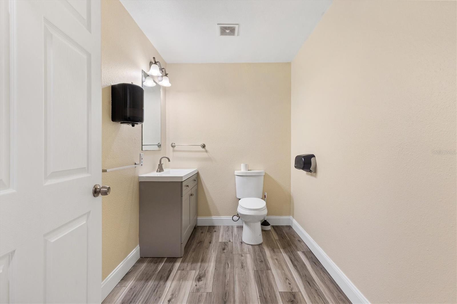 Image 43 of 59 For 357 Walters Place