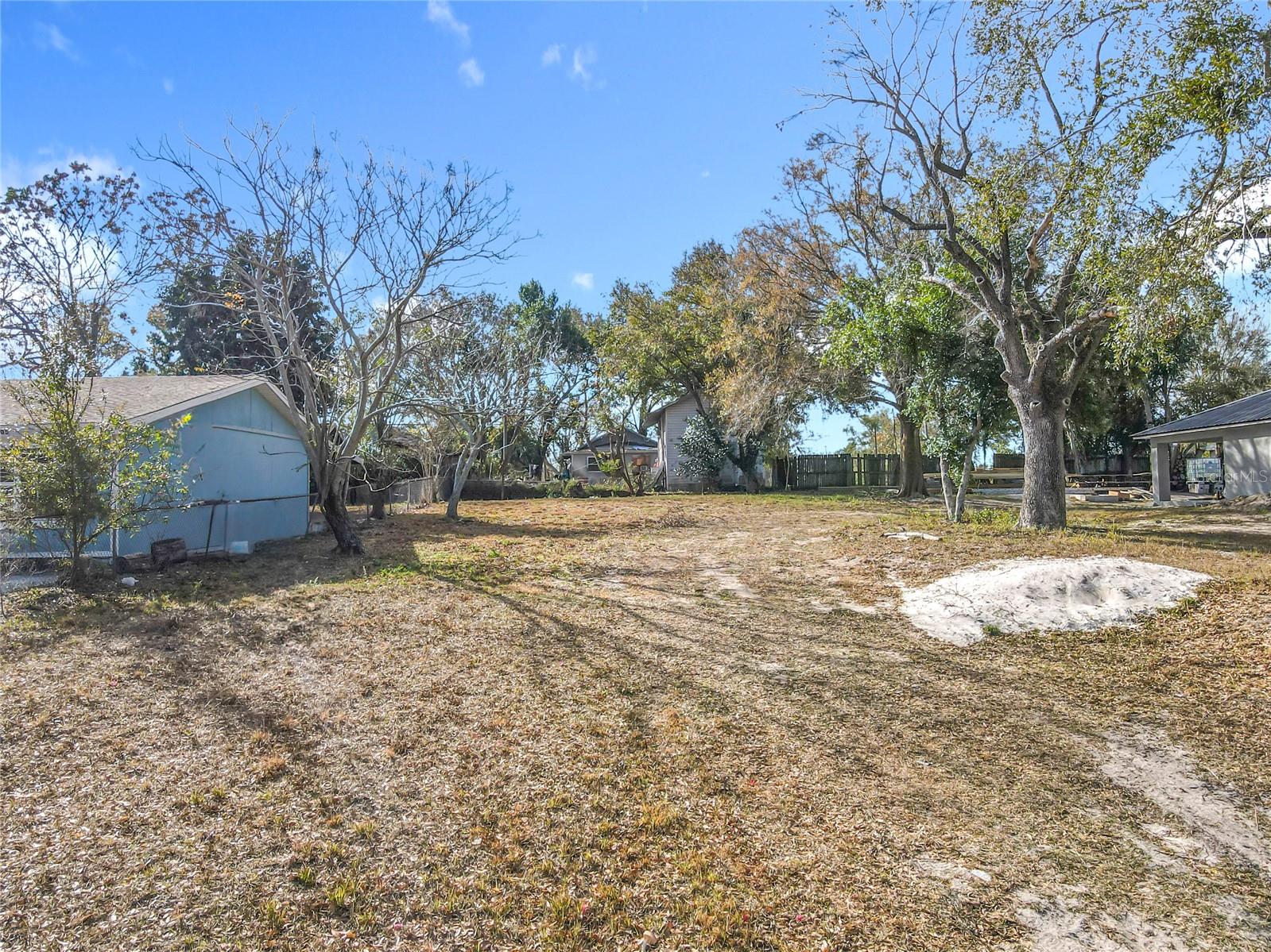 Image 6 of 10 For 309 Weaver Avenue