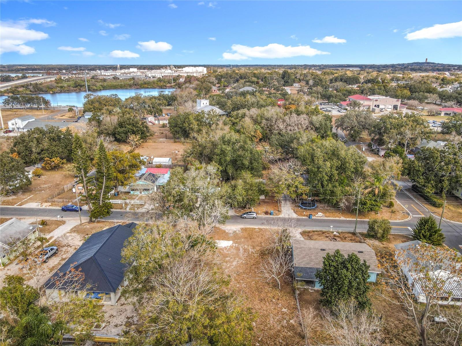 Image 9 of 10 For 309 Weaver Avenue