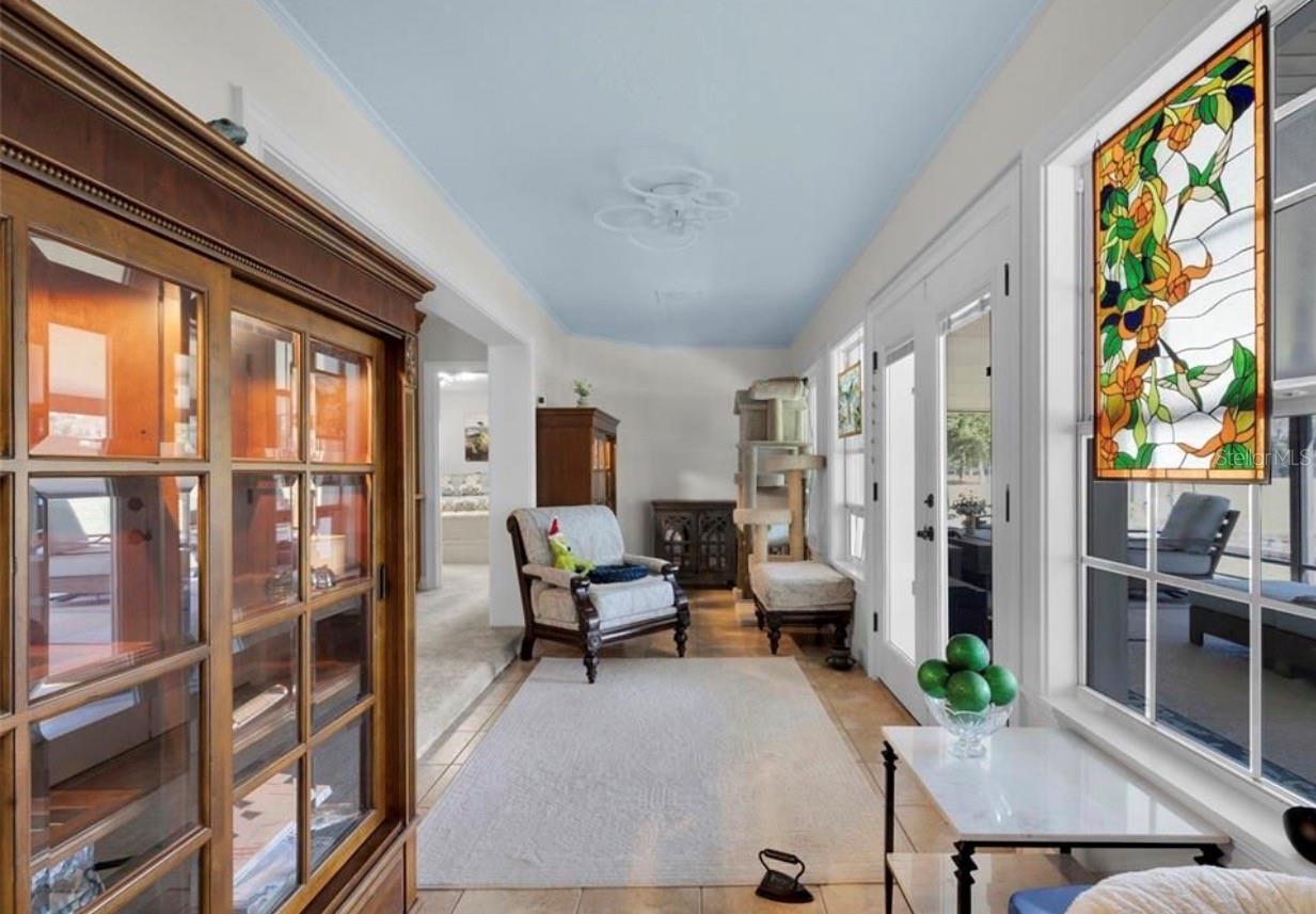 Image 12 of 30 For 400 Carman Drive