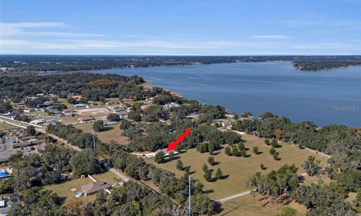 Image 5 of 30 For 400 Carman Drive