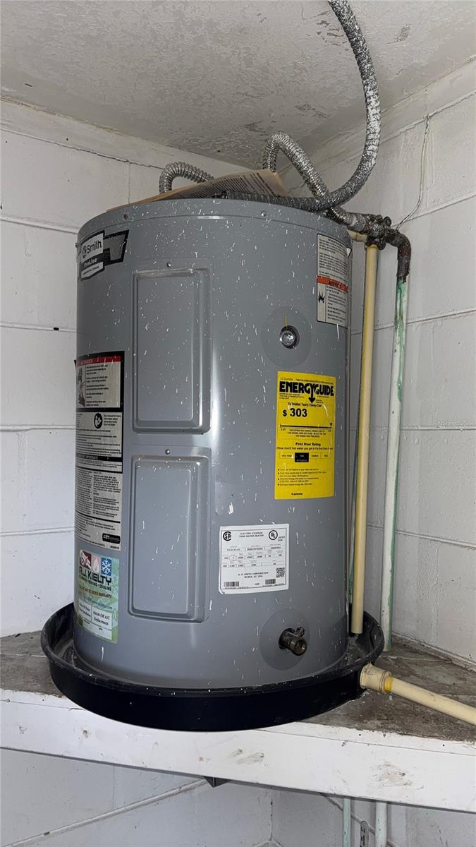 Image 32 of 38 For 6312 Limerick Avenue