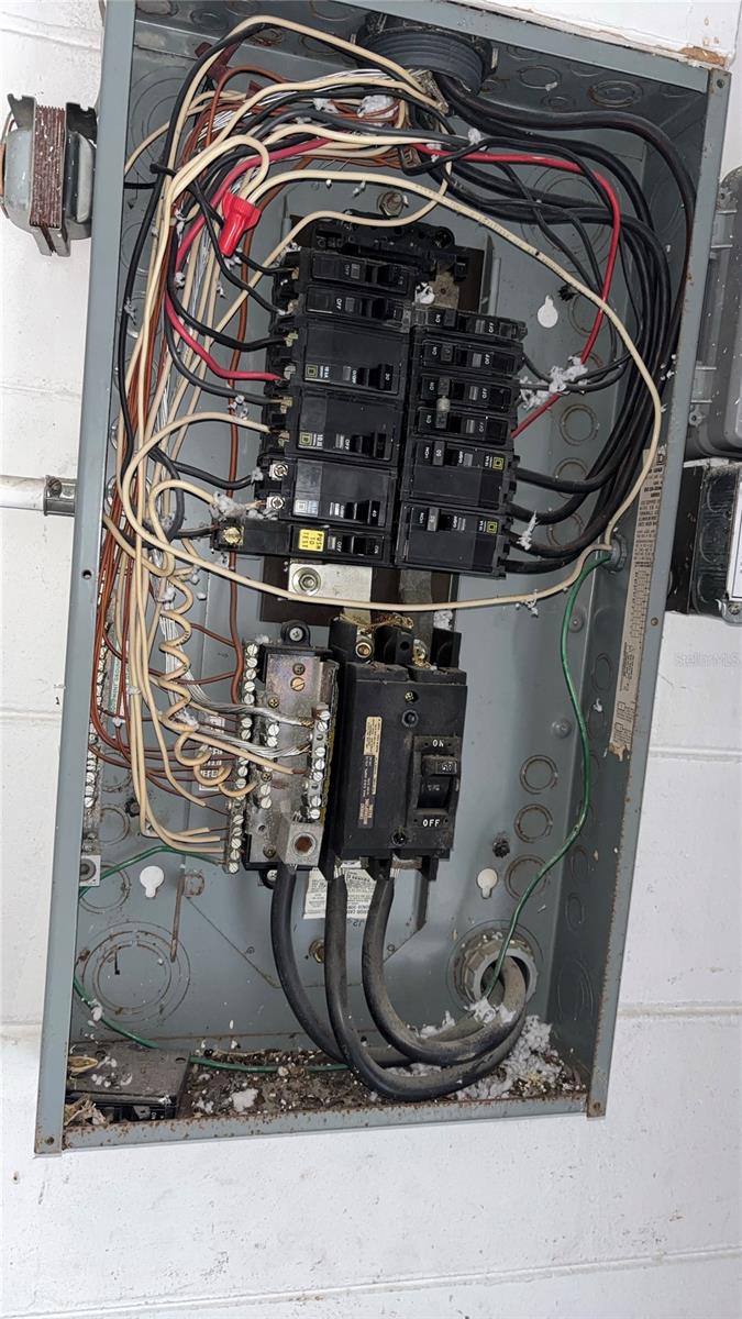 Image 34 of 38 For 6312 Limerick Avenue