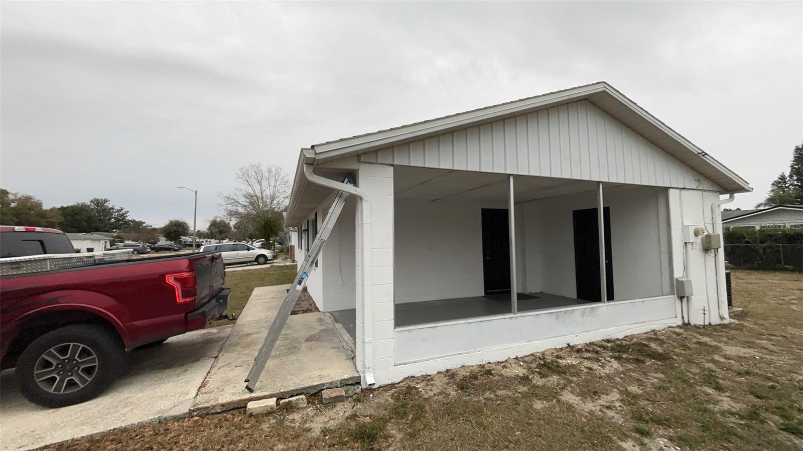 Image 5 of 38 For 6312 Limerick Avenue