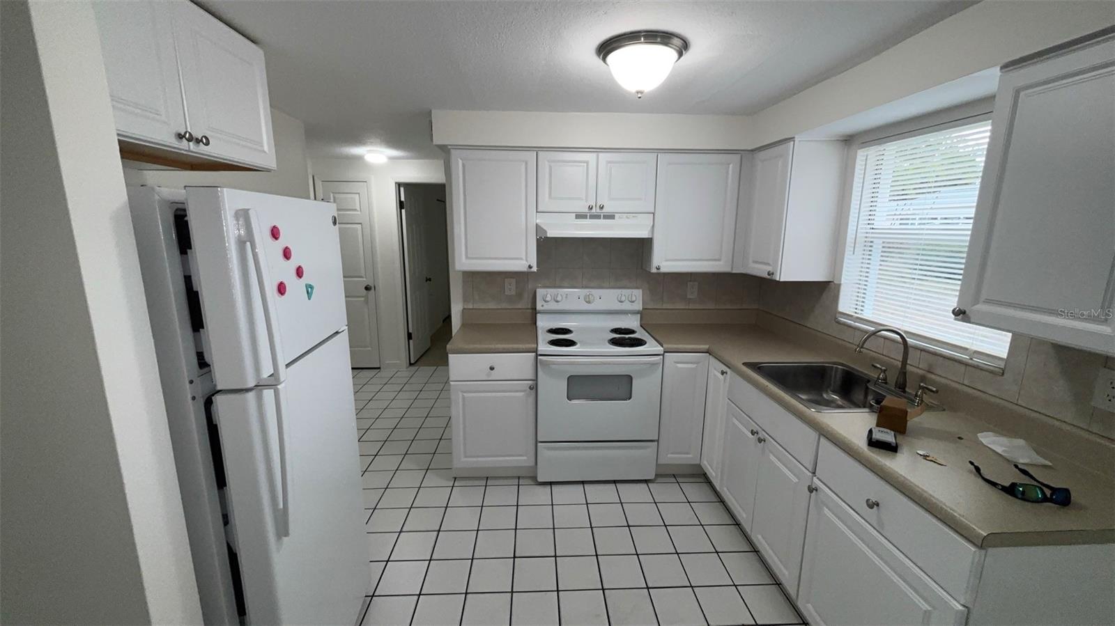 Image 6 of 38 For 6312 Limerick Avenue