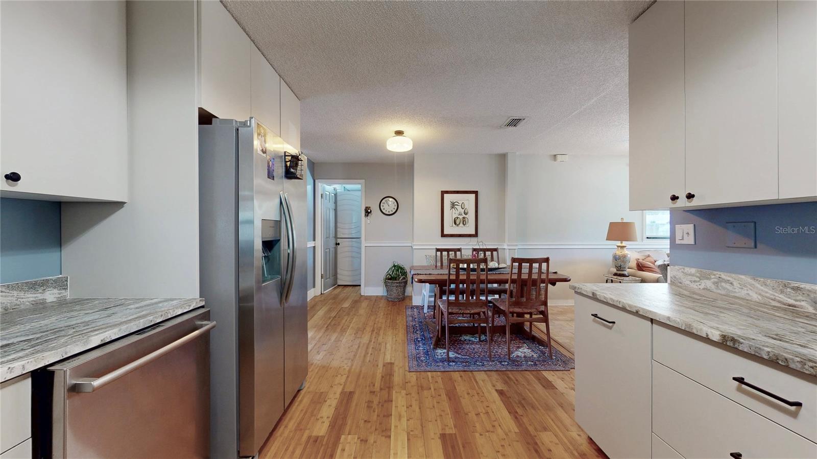 Image 12 of 37 For 10845 Margaret Drive