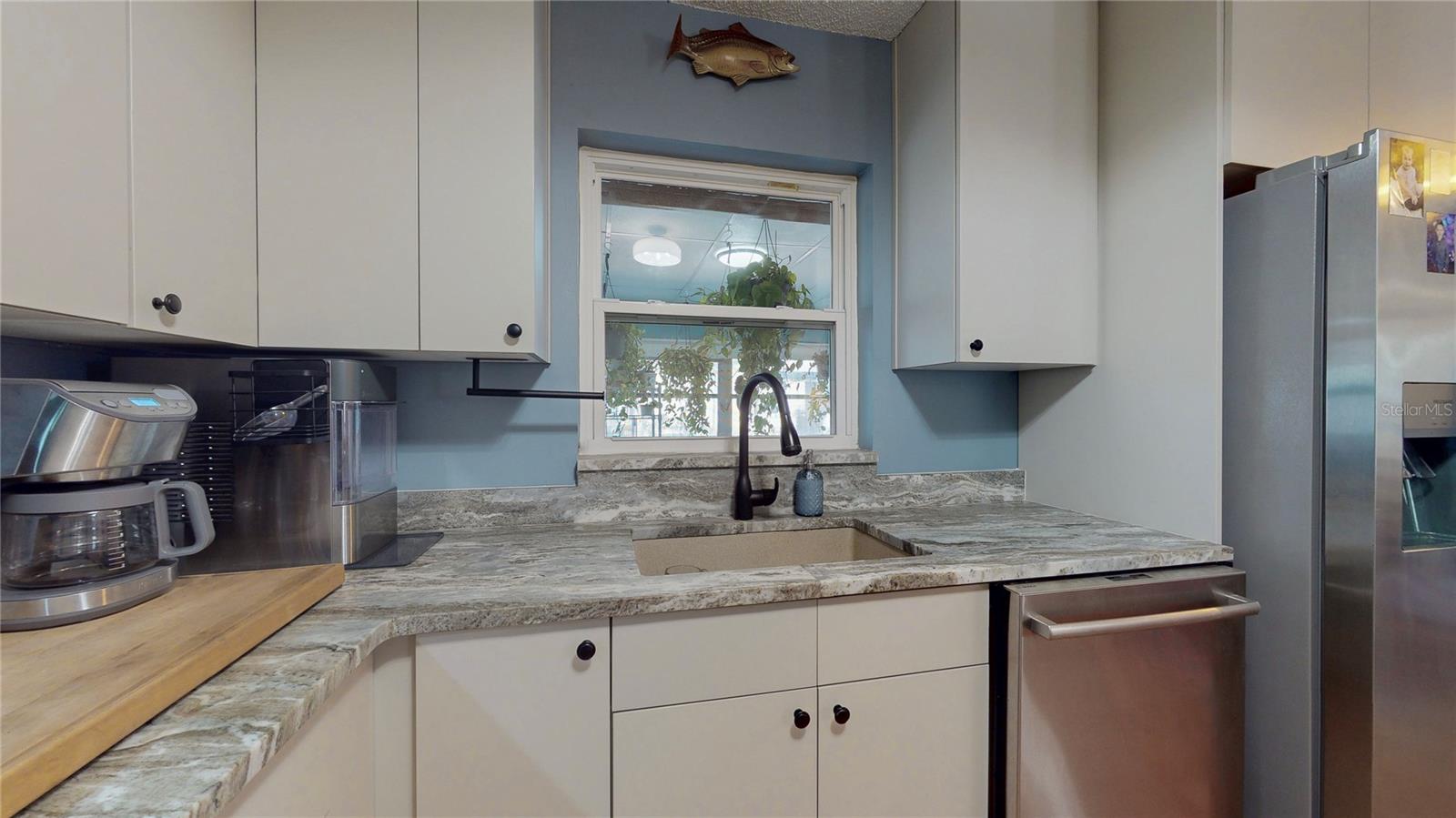 Image 13 of 37 For 10845 Margaret Drive