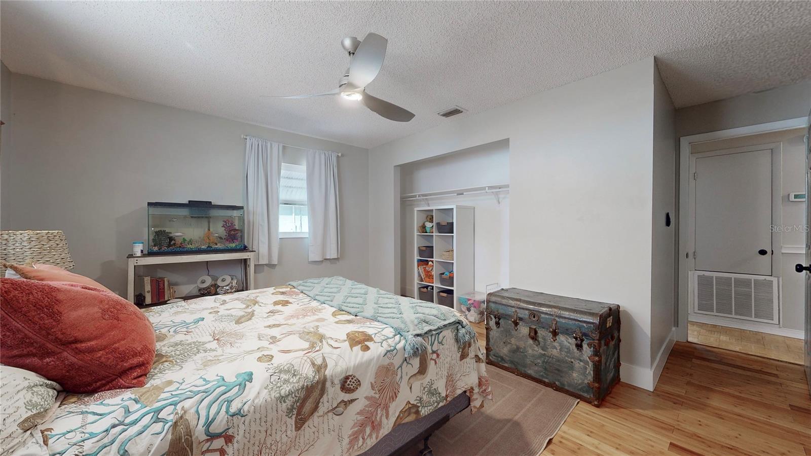 Image 16 of 37 For 10845 Margaret Drive