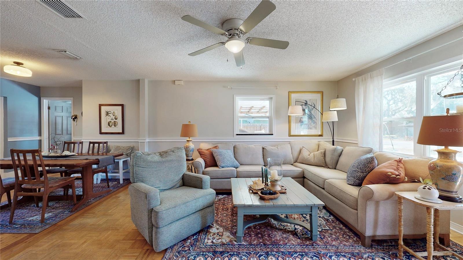 Image 8 of 37 For 10845 Margaret Drive