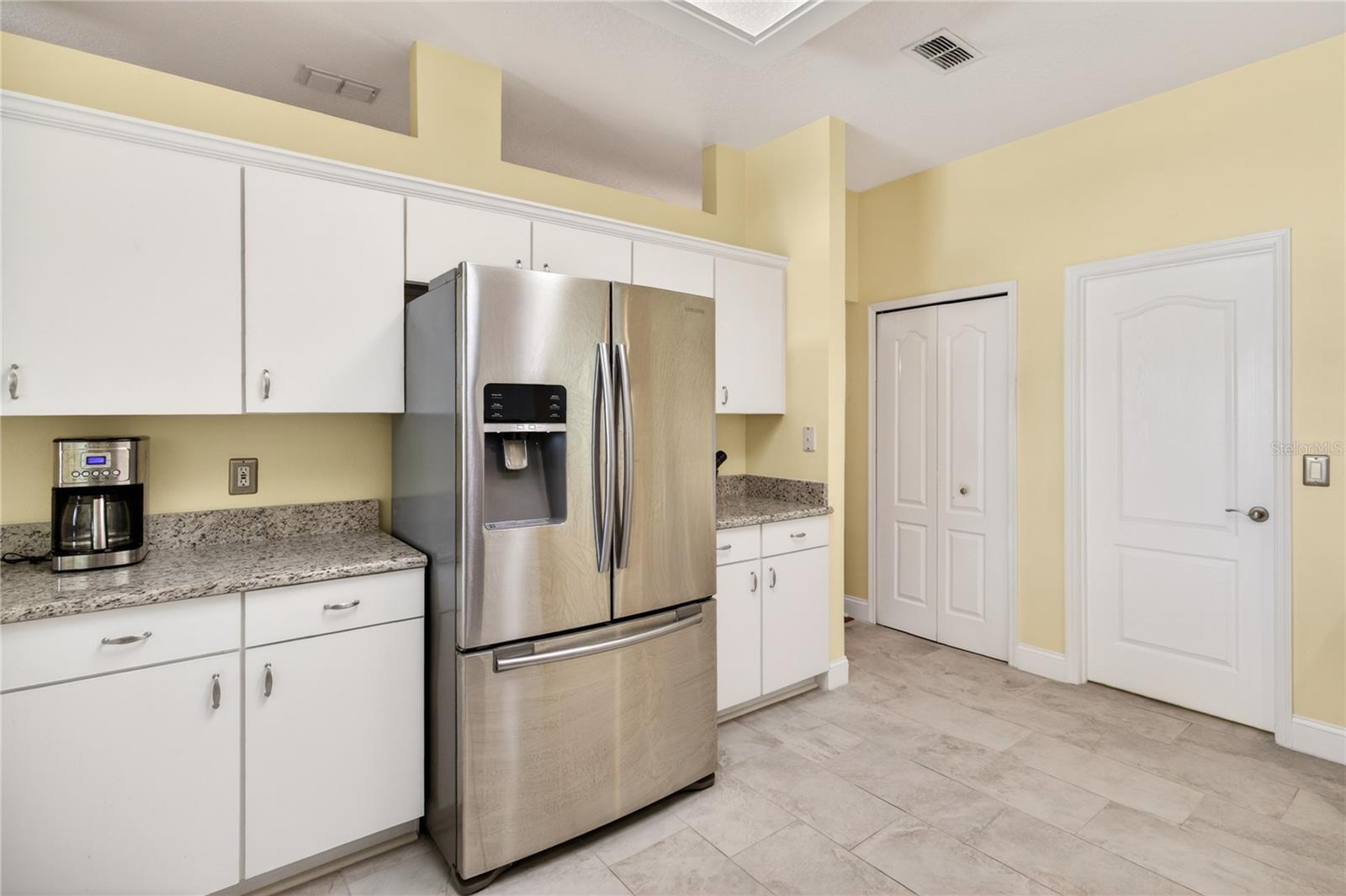 Image 18 of 57 For 2209 Stonebridge Way