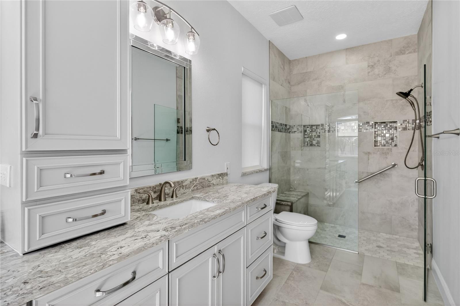 Image 24 of 57 For 2209 Stonebridge Way