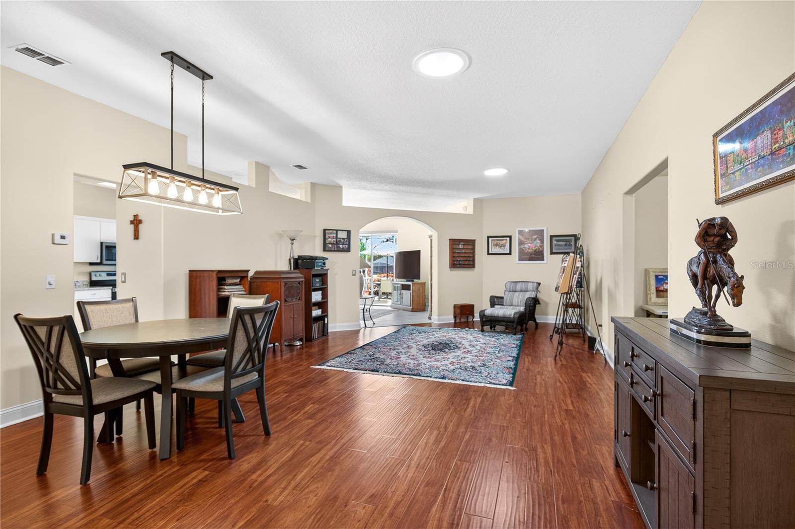 Image 7 of 57 For 2209 Stonebridge Way