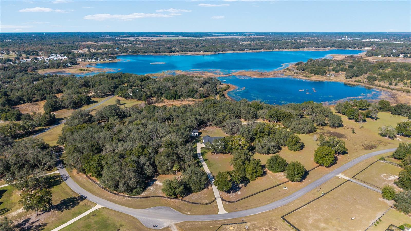 Image 4 of 5 For 11592 Se 101st Court Rd