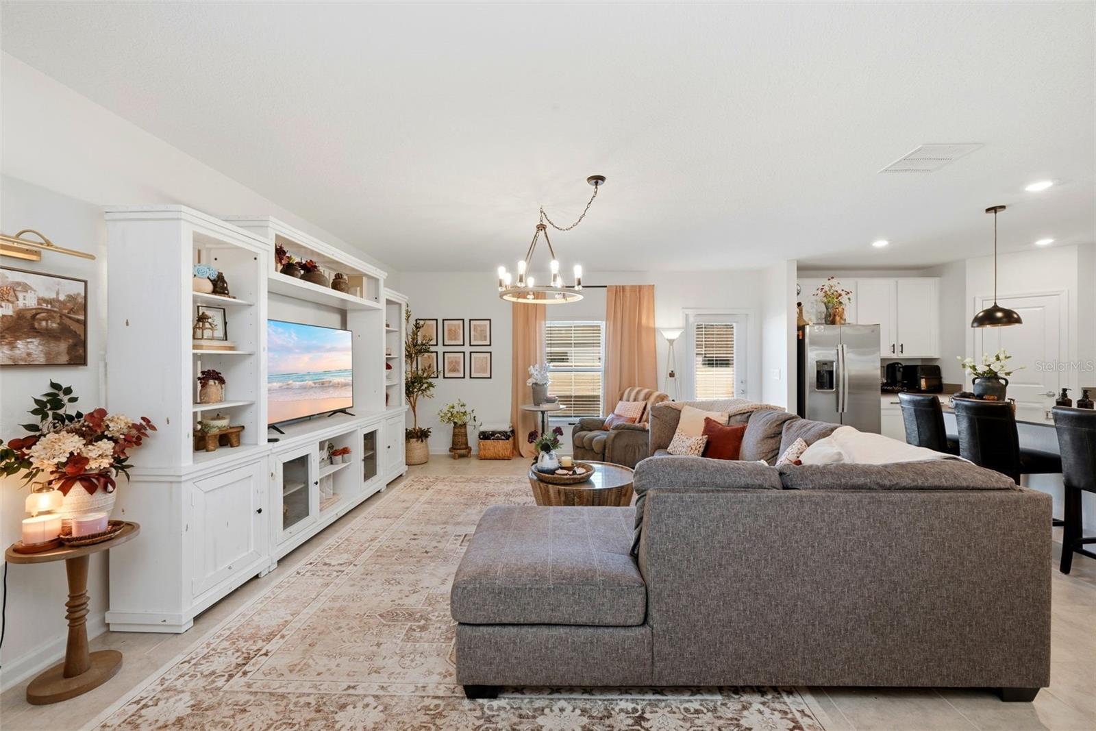 Image 12 of 42 For 5539 Braken Fern Way