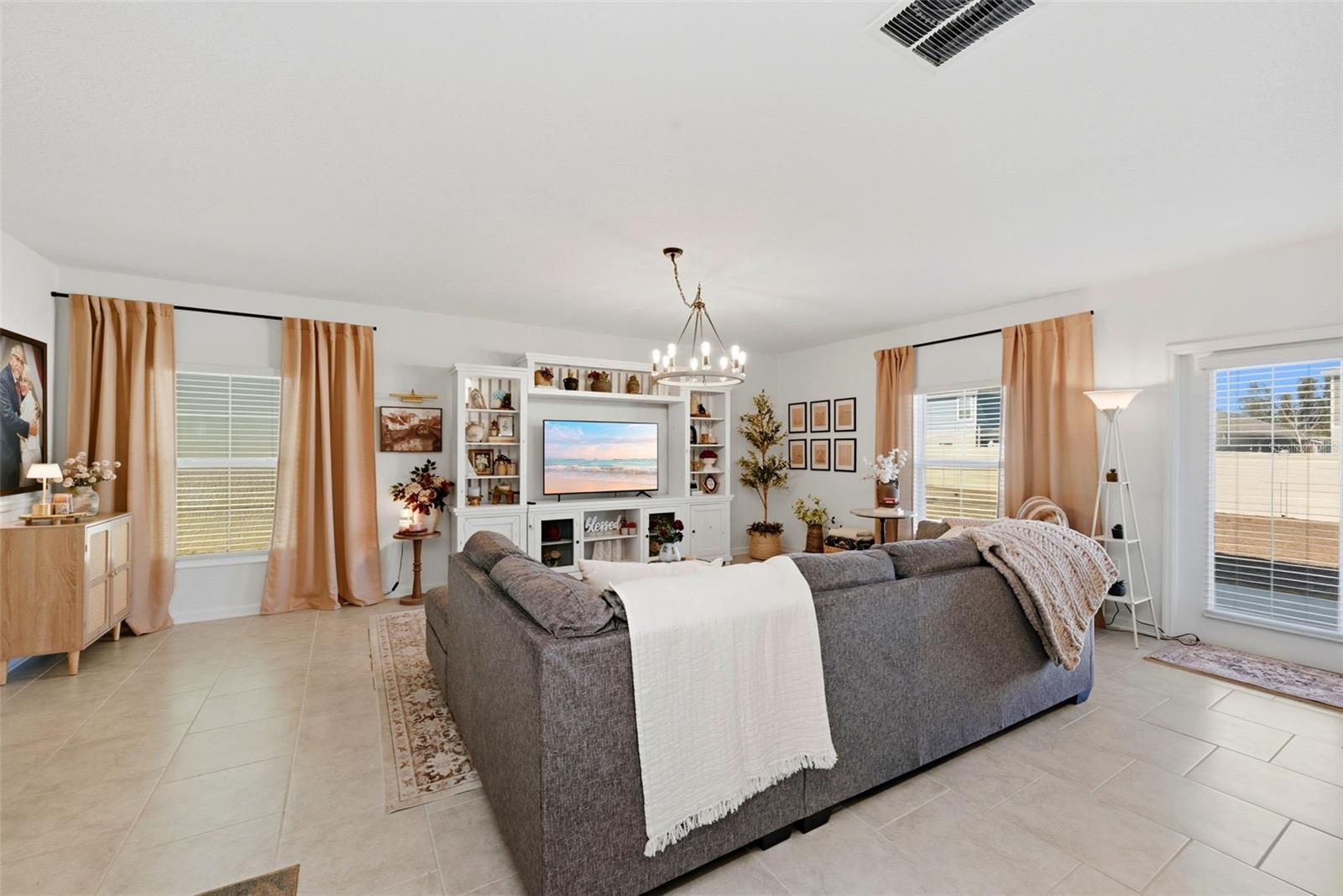 Image 14 of 42 For 5539 Braken Fern Way