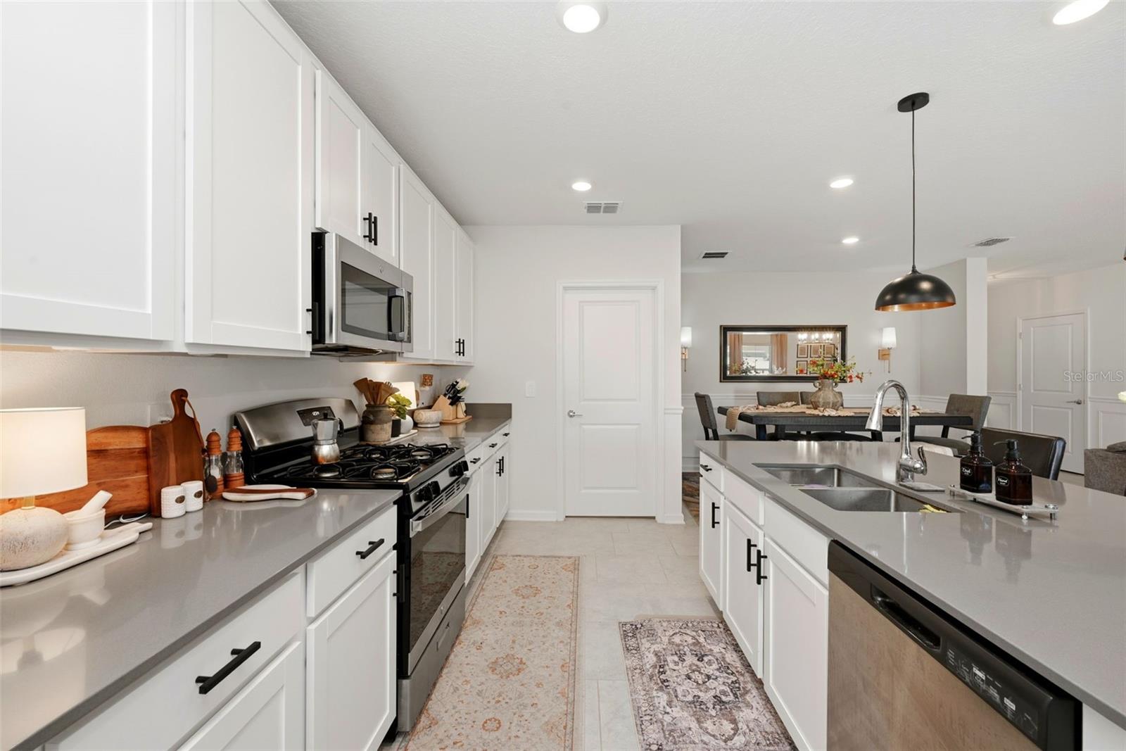 Image 20 of 42 For 5539 Braken Fern Way