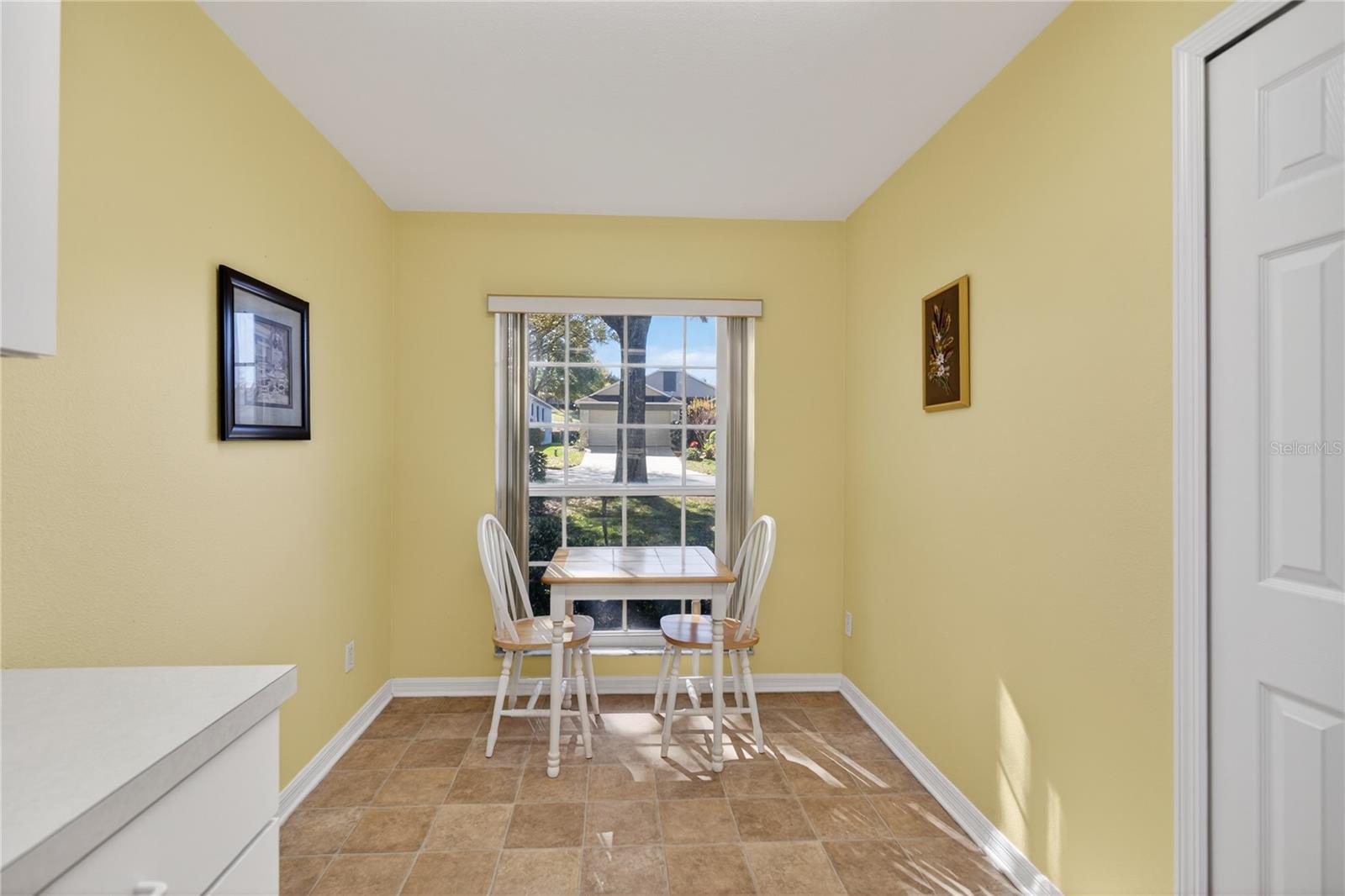 Image 25 of 57 For 4131 Capland Avenue