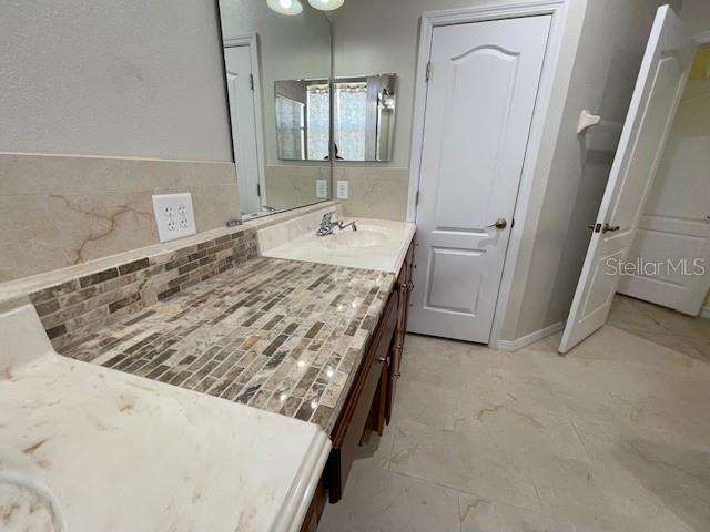 Image 17 of 38 For 201 Goldie Street