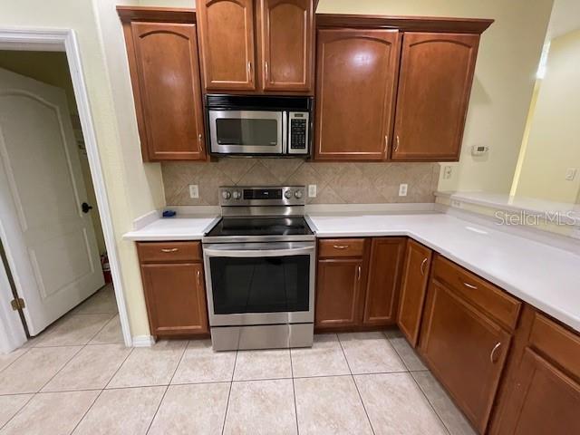 Image 5 of 38 For 201 Goldie Street