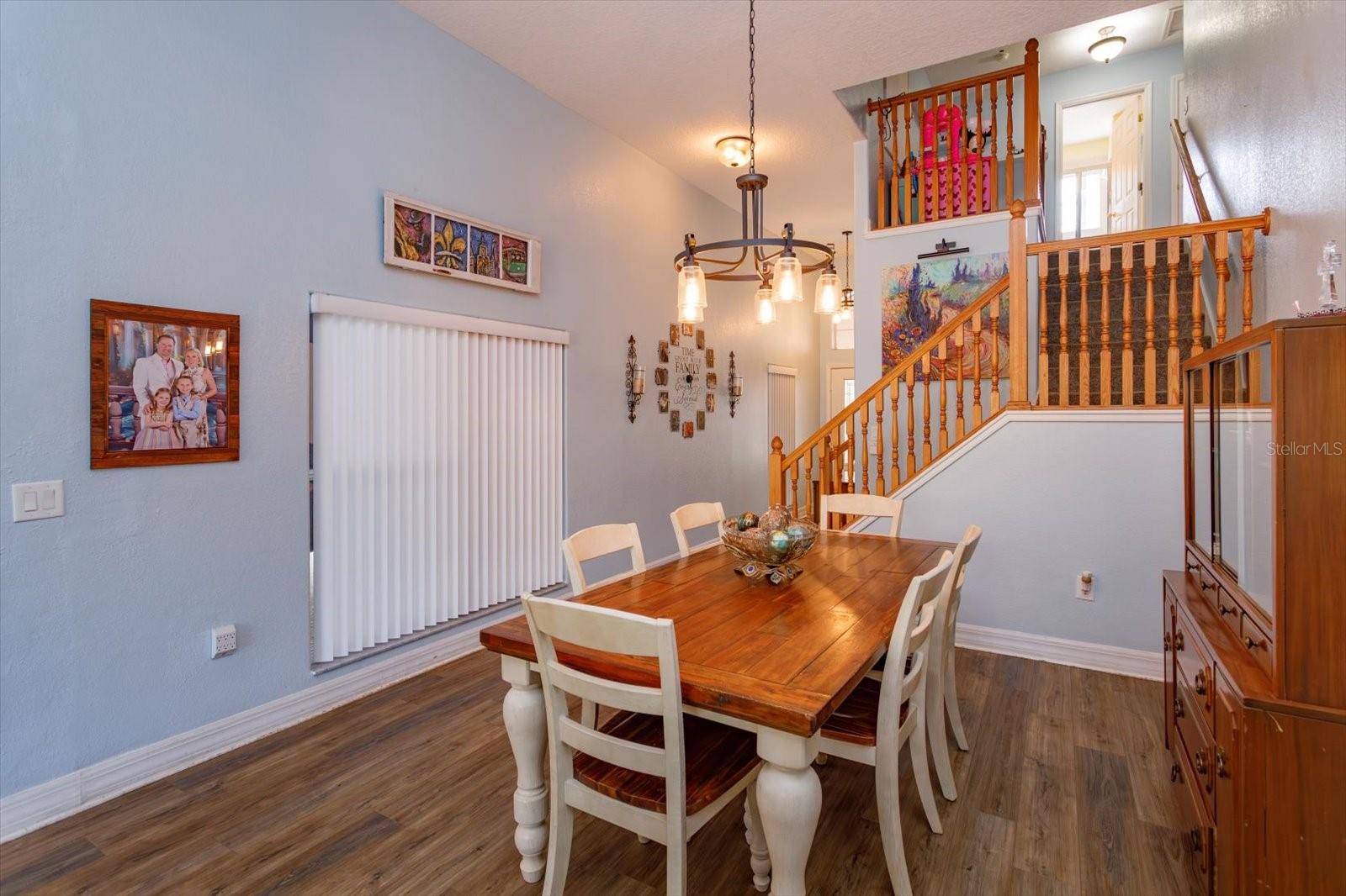 Image 9 of 31 For 16213 Citrus Parkway