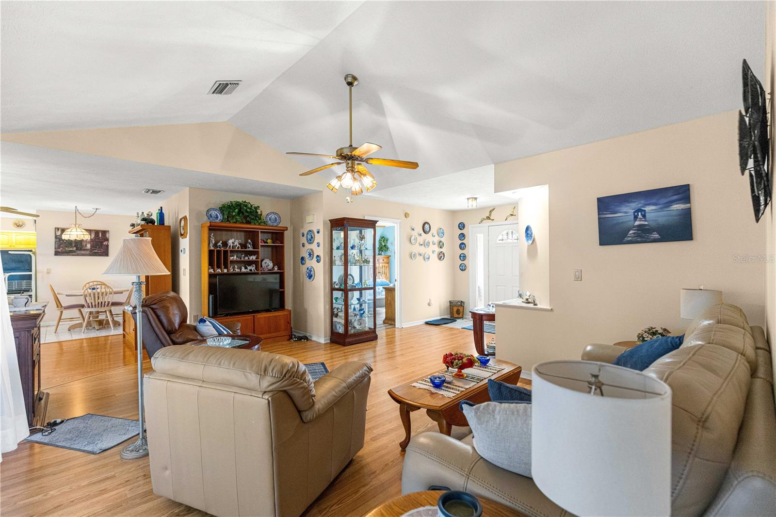 Image 21 of 39 For 11255 175th Ln