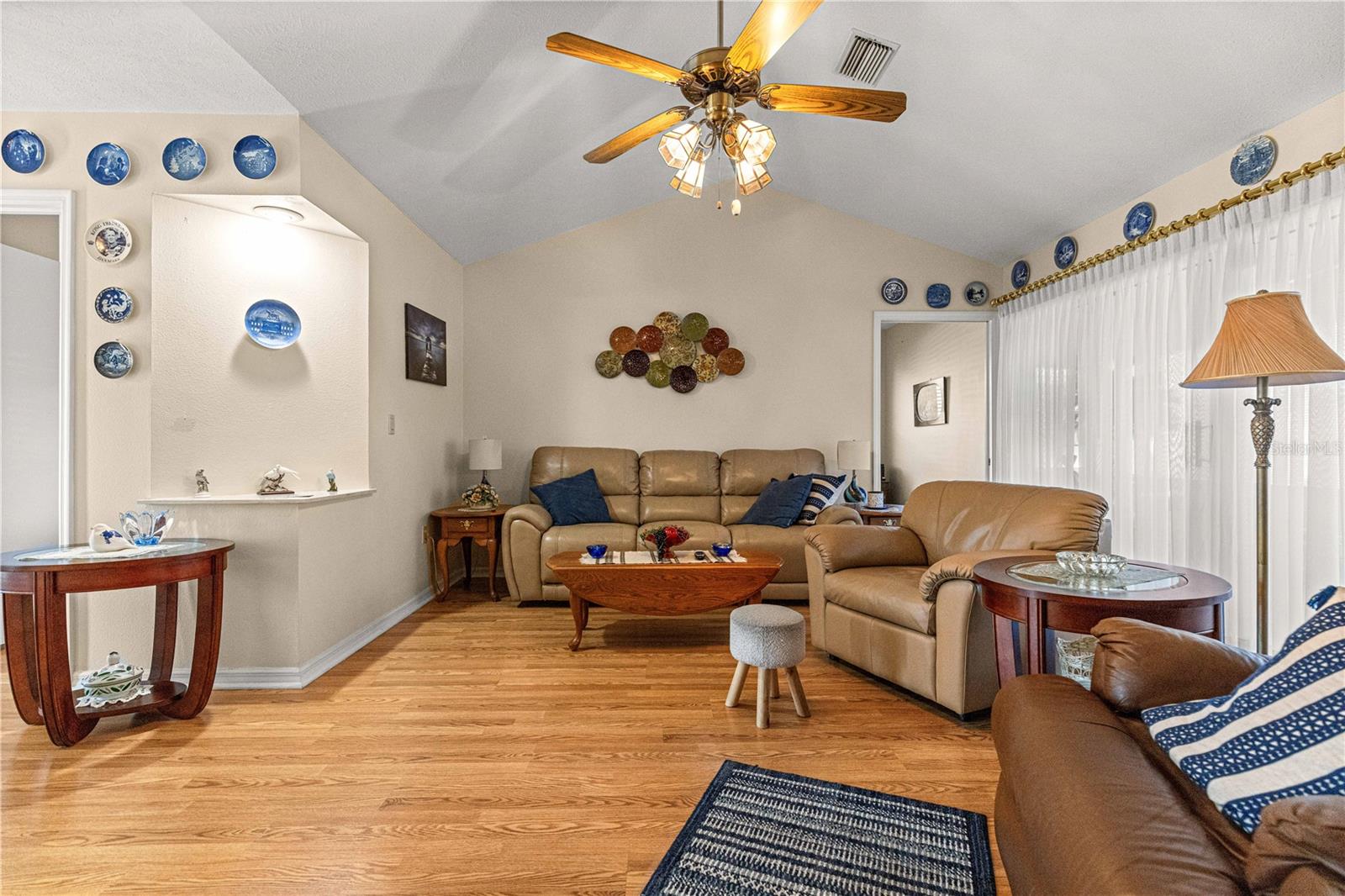 Image 9 of 39 For 11255 175th Ln