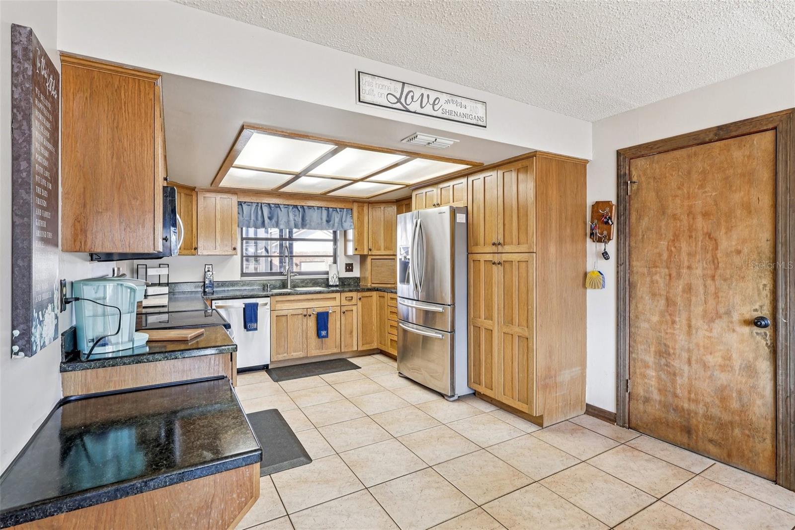 Image 14 of 39 For 9830 Wedgewood Lane