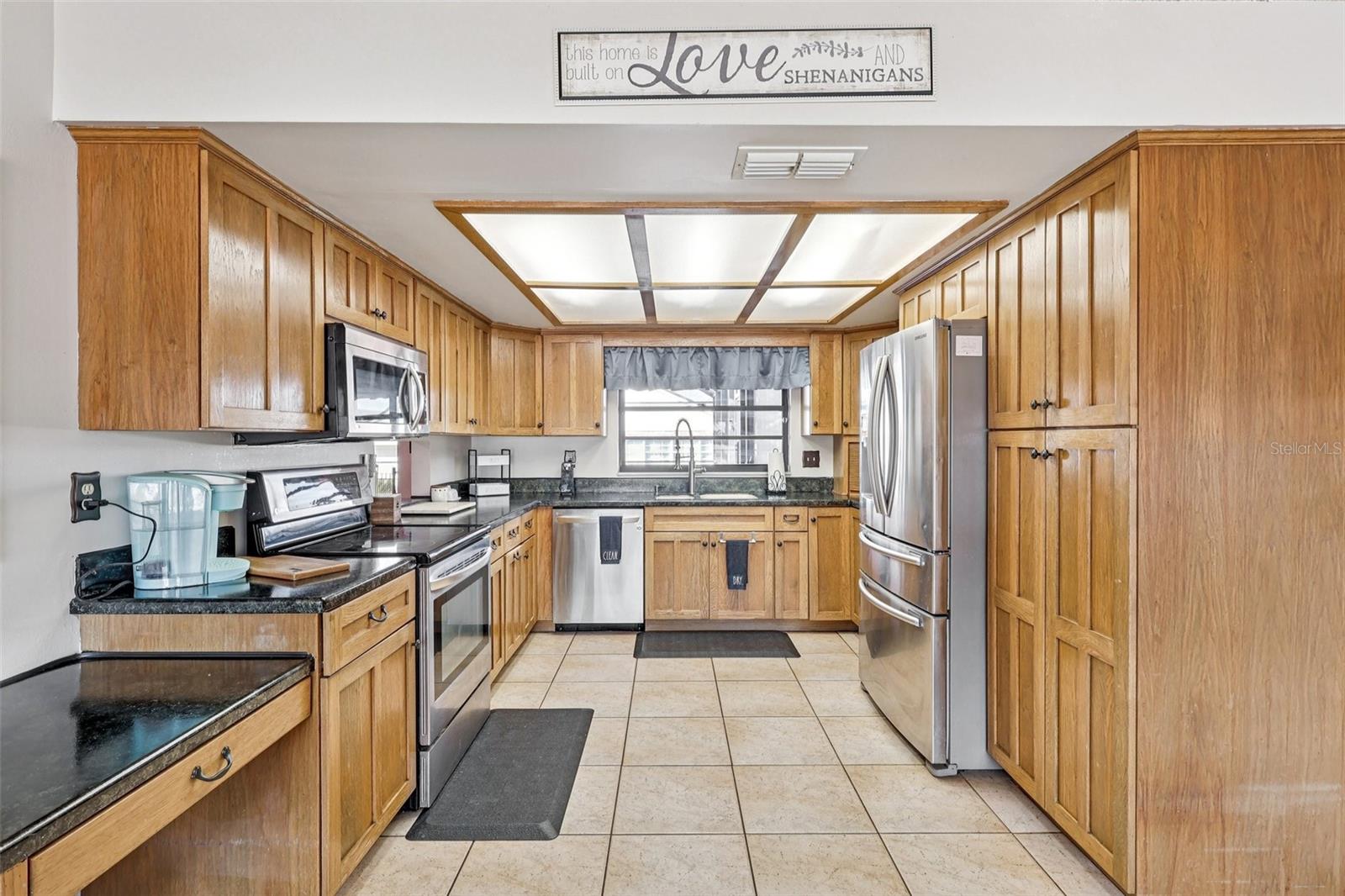 Image 15 of 39 For 9830 Wedgewood Lane