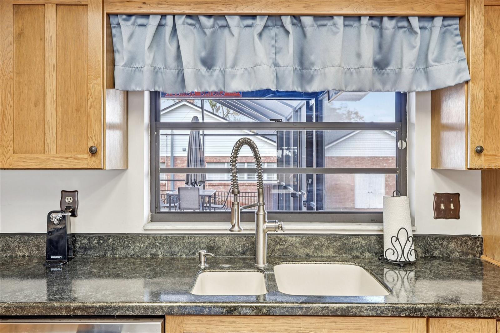 Image 19 of 39 For 9830 Wedgewood Lane