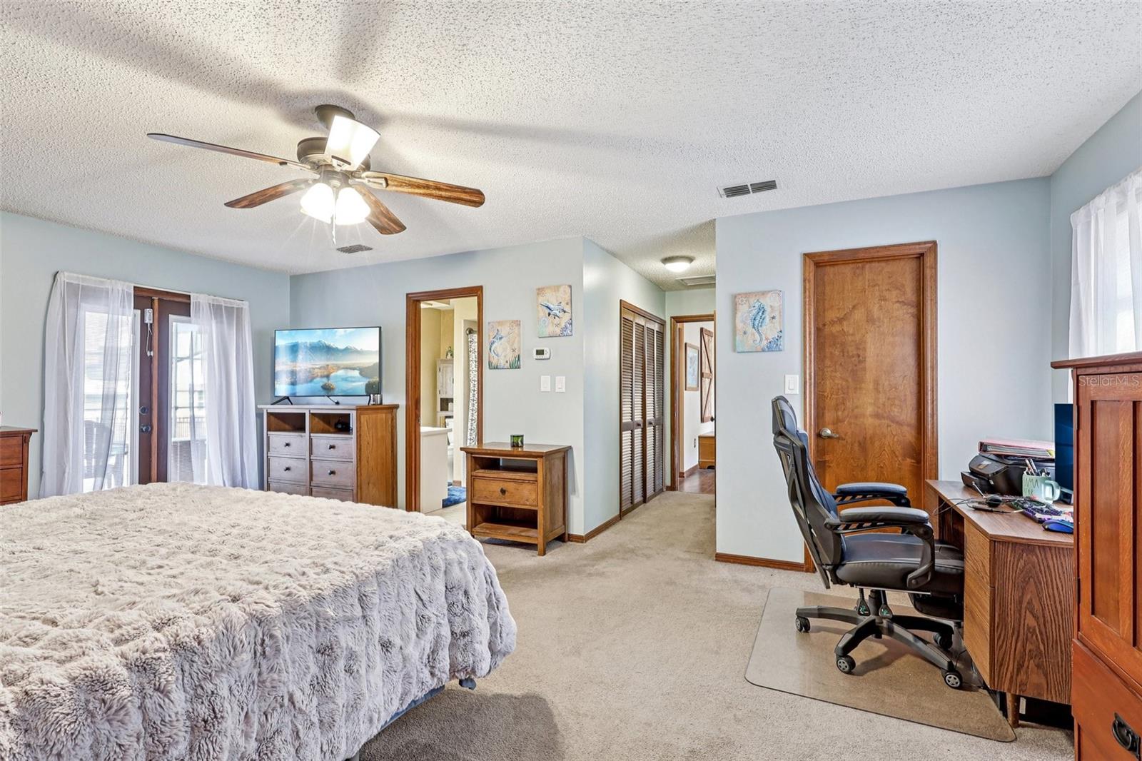 Image 26 of 39 For 9830 Wedgewood Lane