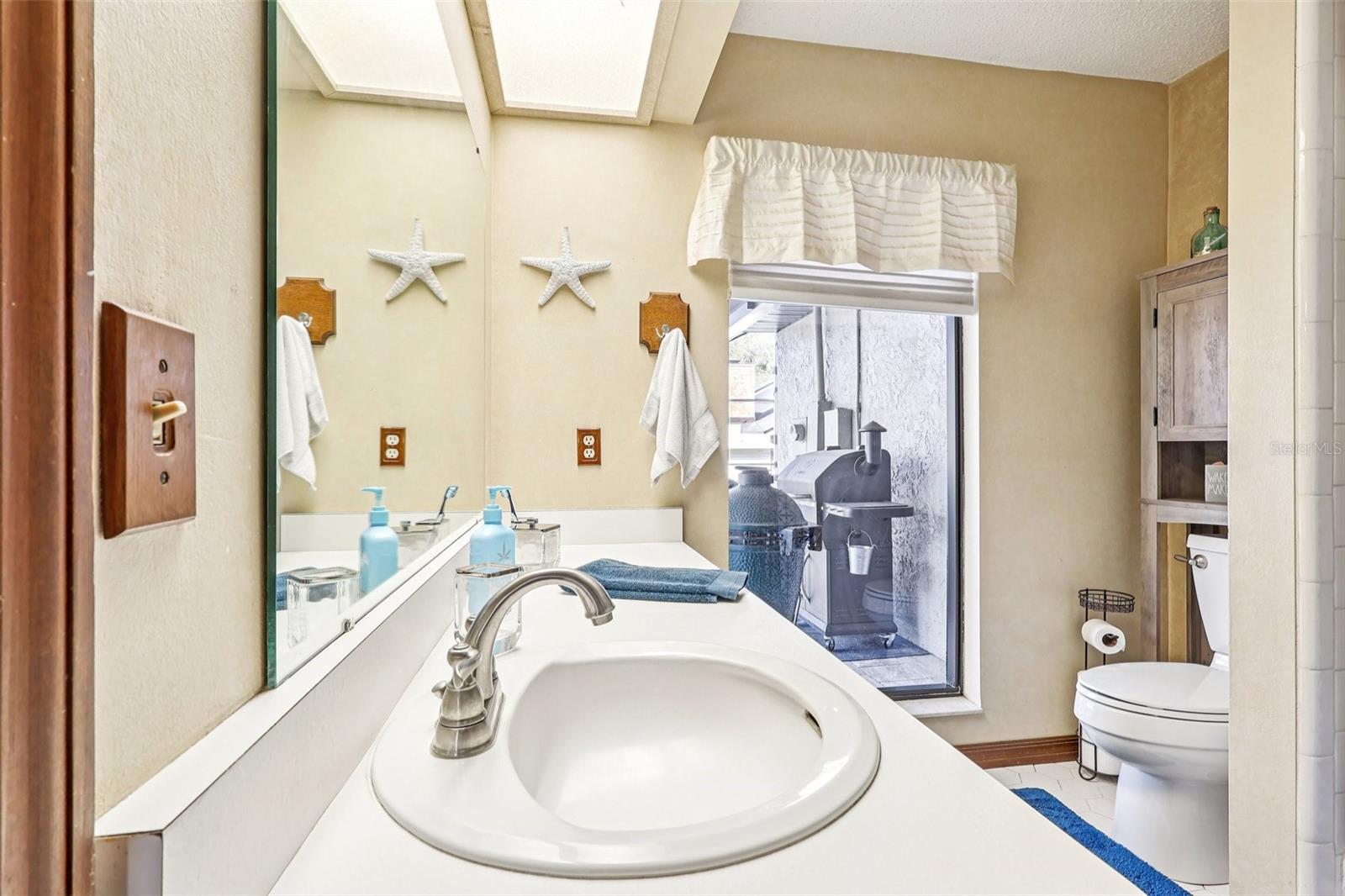 Image 28 of 39 For 9830 Wedgewood Lane