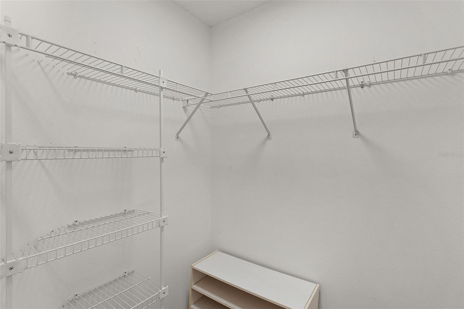 Image 21 of 43 For 1270 Weaton Court