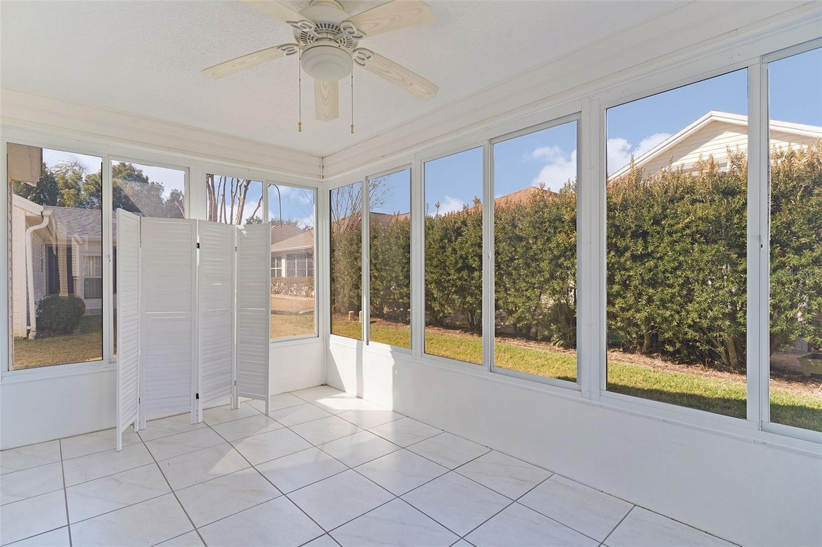 Image 28 of 43 For 1270 Weaton Court