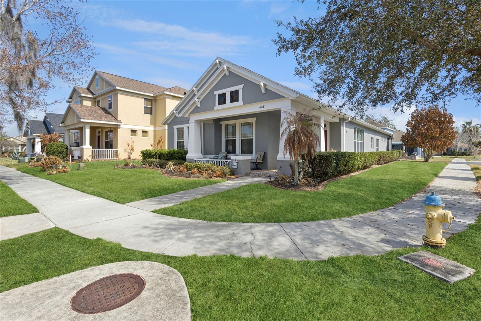 Image 2 of 37 For 408 Grassy Key Way