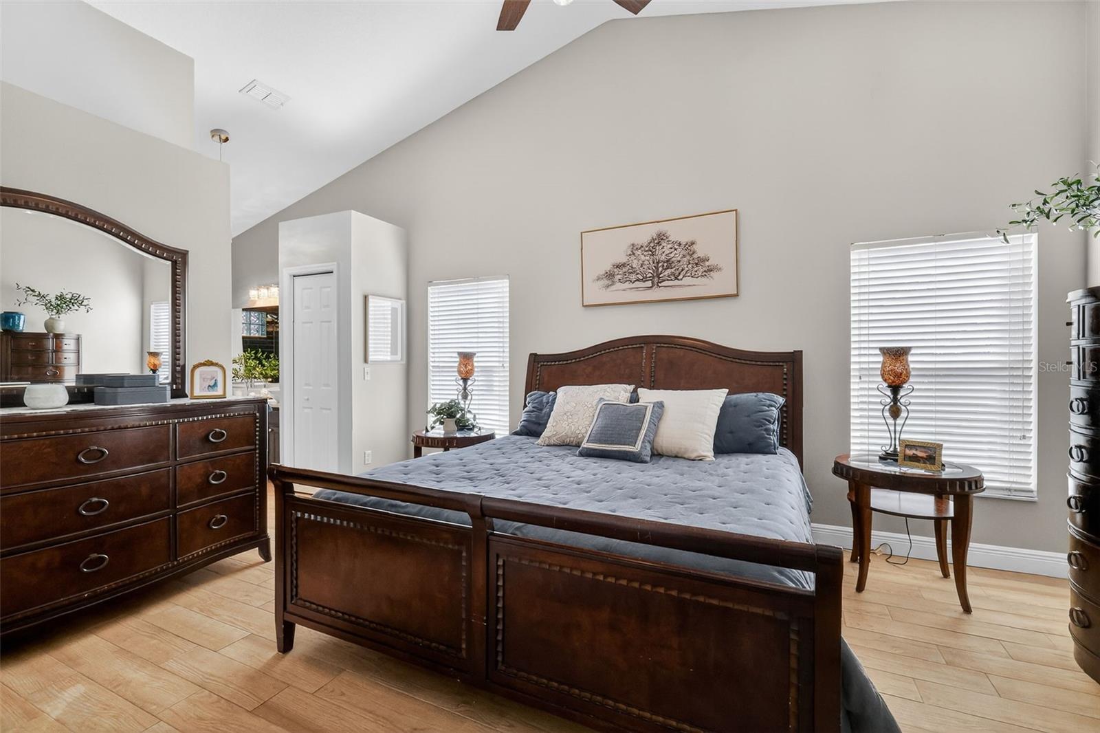 Image 10 of 38 For 319 Eastridge Drive