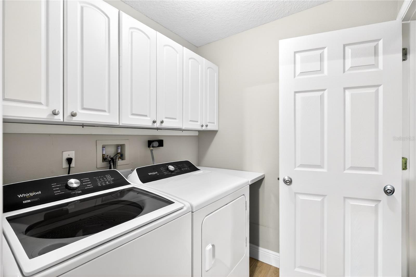 Image 25 of 38 For 319 Eastridge Drive