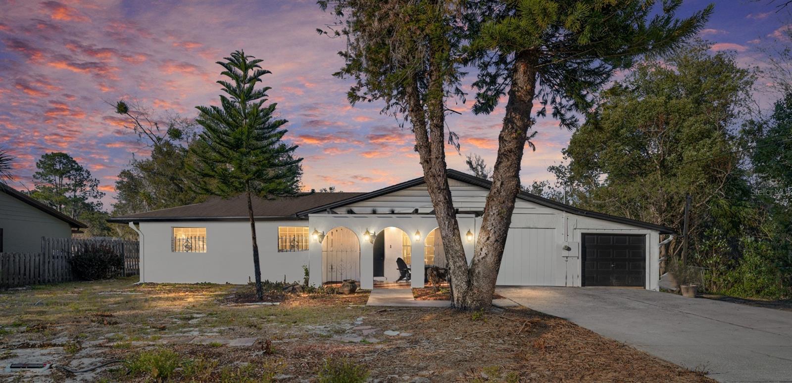 Image 2 of 28 For 507 Bates Avenue