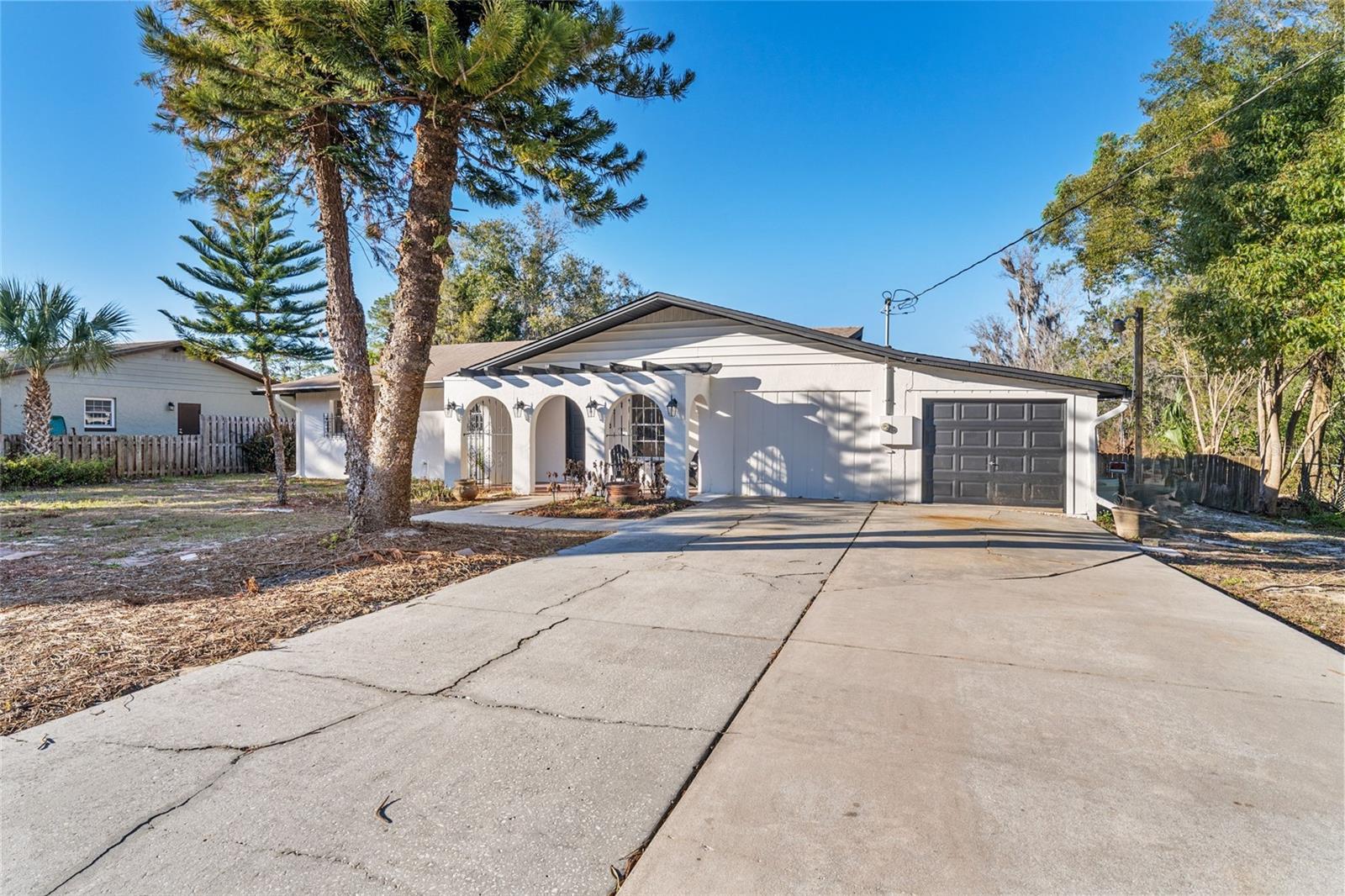 Image 26 of 28 For 507 Bates Avenue