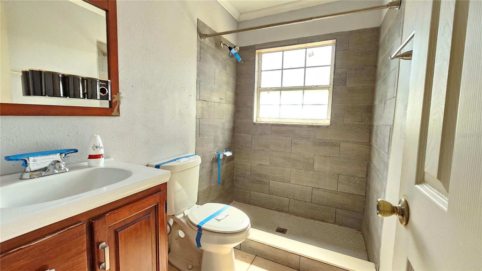 Image 14 of 20 For 2115 Woodland Boulevard